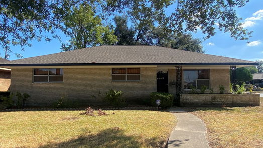 Houston 1-story, 3-bed 6702 Roxbury Road-idx