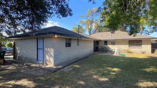 Houston 1-story, 3-bed 6702 Roxbury Road-idx