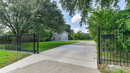 Houston 2-story, 2-bed 7309 Moline Street-idx