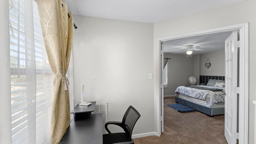 Houston 2-story, 2-bed 11 Regency Lane-idx
