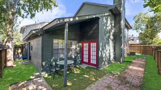 Houston 2-story, 2-bed 11 Regency Lane-idx
