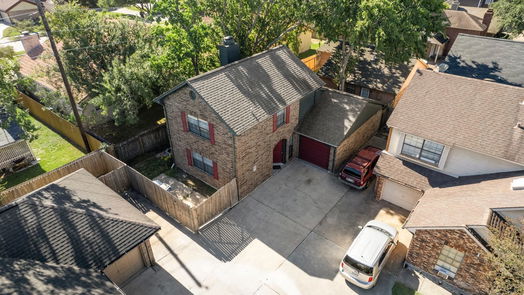Houston 2-story, 2-bed 11 Regency Lane-idx