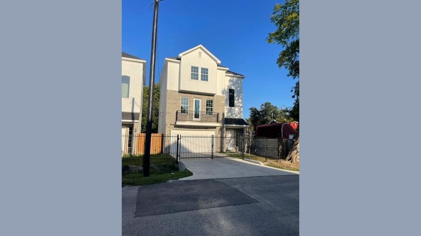 Houston 3-story, 3-bed 7814 De Priest Street-idx