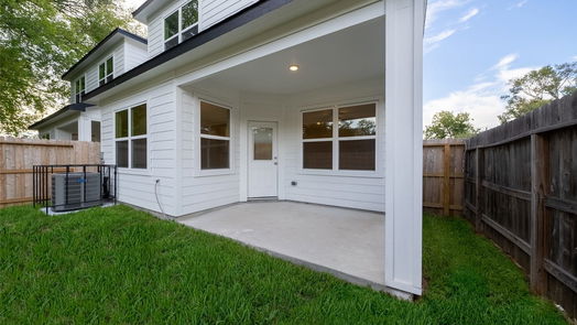 Houston 2-story, 3-bed 979 Junell Street-idx