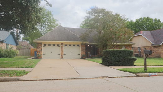 Houston 1-story, 3-bed 8206 Bayou Forest Drive NW-idx