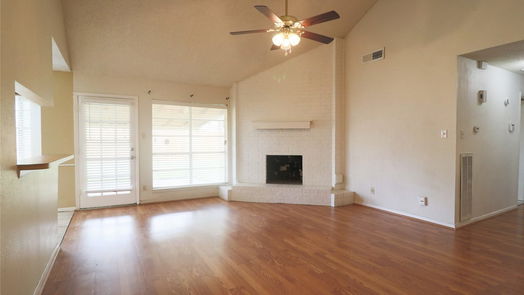 Houston 1-story, 3-bed 8206 Bayou Forest Drive NW-idx