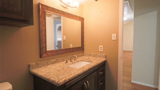 Houston 1-story, 3-bed 8206 Bayou Forest Drive NW-idx