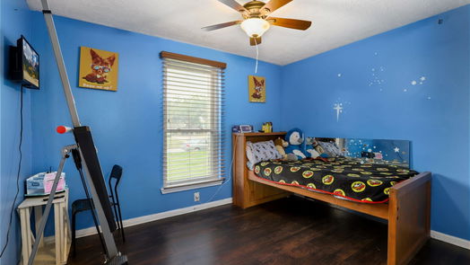 Houston 1-story, 3-bed 8910 Enchanted Forest Drive-idx