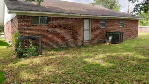 Houston 1-story, 2-bed 2317 Hampton Street-idx