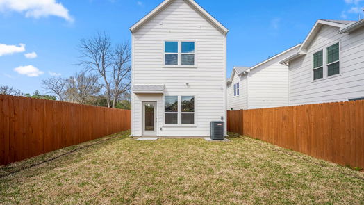 Houston 2-story, 3-bed 8210 Venus Street-idx