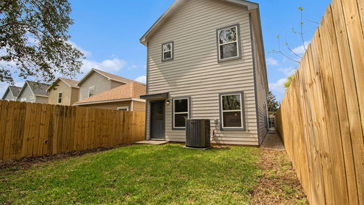 Houston 2-story, 3-bed 7804 Beckley Street-idx