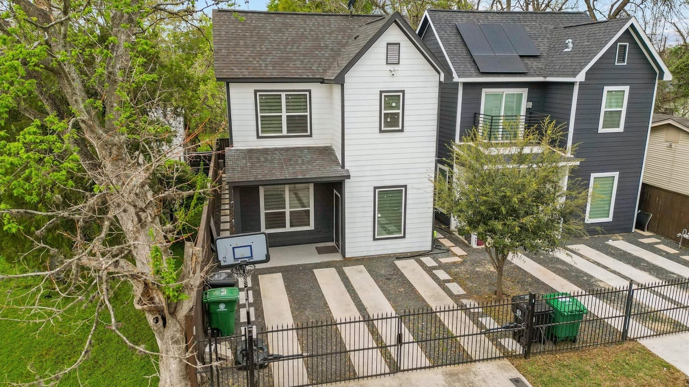 Houston 2-story, 3-bed 7513 Knox Street-idx