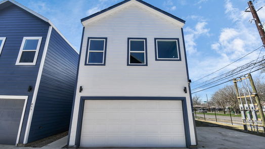 Houston 2-story, 3-bed 851 S Victory Drive A B C-idx