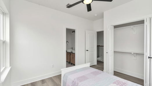 Houston 2-story, 3-bed 851 S Victory Drive A B C-idx