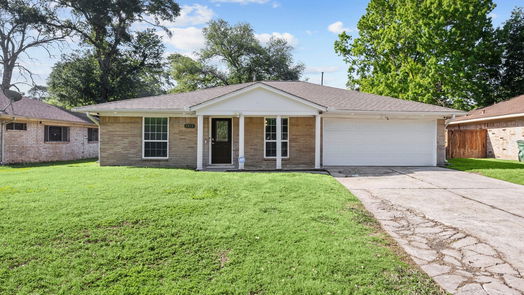 Houston 1-story, 3-bed 5915 Victory Drive-idx