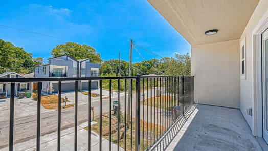 Houston 2-story, 3-bed 8337 Sunnyhill Street-idx