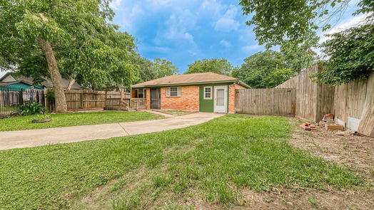 Houston 1-story, 3-bed 7111 Venus Street-idx