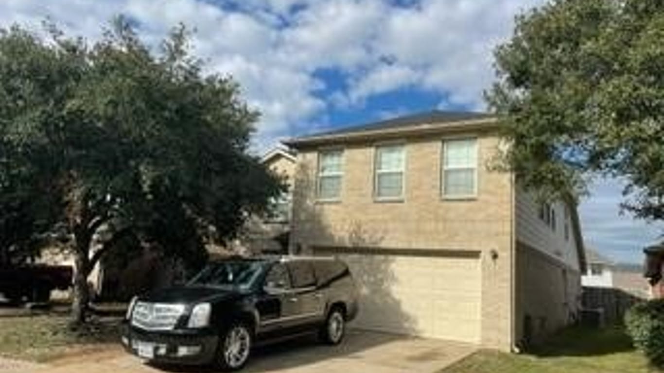 Houston 2-story, 4-bed 6518 Morningsage Lane-idx