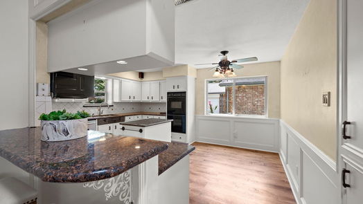 Houston 1-story, 3-bed 7931 Midland Forest Drive-idx