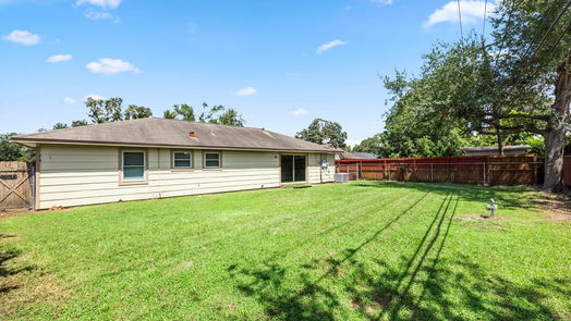 Houston 1-story, 3-bed 9142 Sunnywood Drive-idx