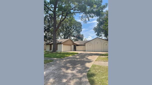 Houston 1-story, 3-bed 5423 Bent Bough Lane-idx