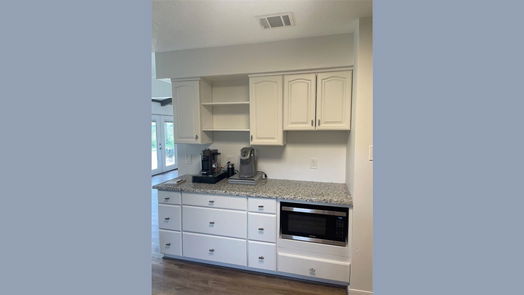 Houston 1-story, 3-bed 5423 Bent Bough Lane-idx