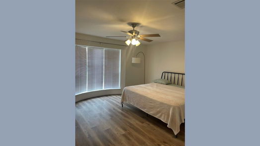 Houston 1-story, 3-bed 5423 Bent Bough Lane-idx