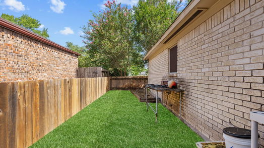 Houston 1-story, 3-bed 5522 Turfwood Lane-idx