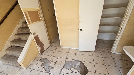 Houston 2-story, 3-bed 7726 Maple Tree Drive-idx