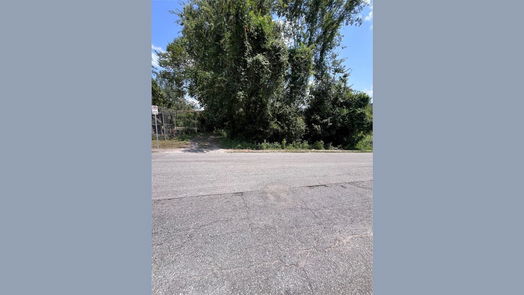 Houston null-story, null-bed 8118 De Priest Street-idx