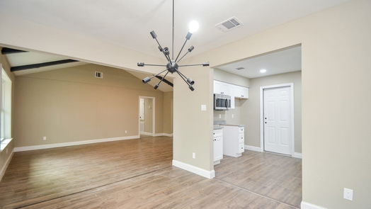 Houston 1-story, 3-bed 8738 Burford Lane-idx