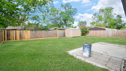 Houston 1-story, 3-bed 8738 Burford Lane-idx