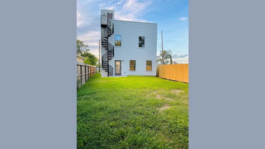 Houston 2-story, 3-bed 863 Dolly Wright Street-idx