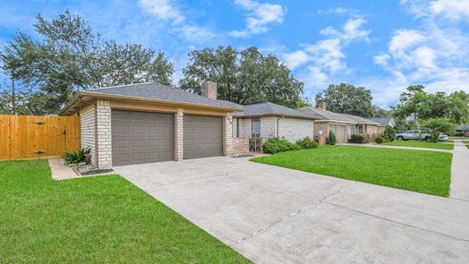 Houston 1-story, 3-bed 7214 Leaning Oak Drive-idx