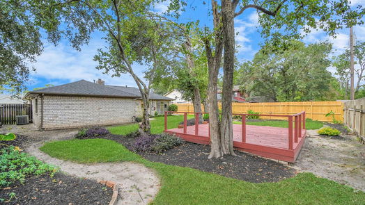 Houston 1-story, 3-bed 7214 Leaning Oak Drive-idx