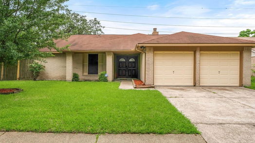 Houston 1-story, 3-bed 8803 Enchanted Forest Drive-idx