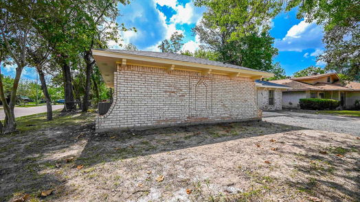 Houston 1-story, 4-bed 1411 Peach Spring Drive-idx