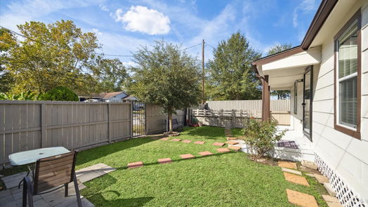 Houston 1-story, 3-bed 7110 Wendemere Street-idx