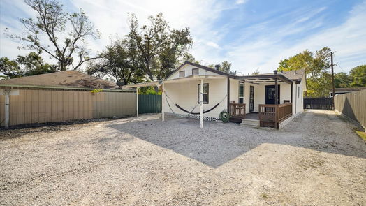 Houston 1-story, 3-bed 7110 Wendemere Street-idx