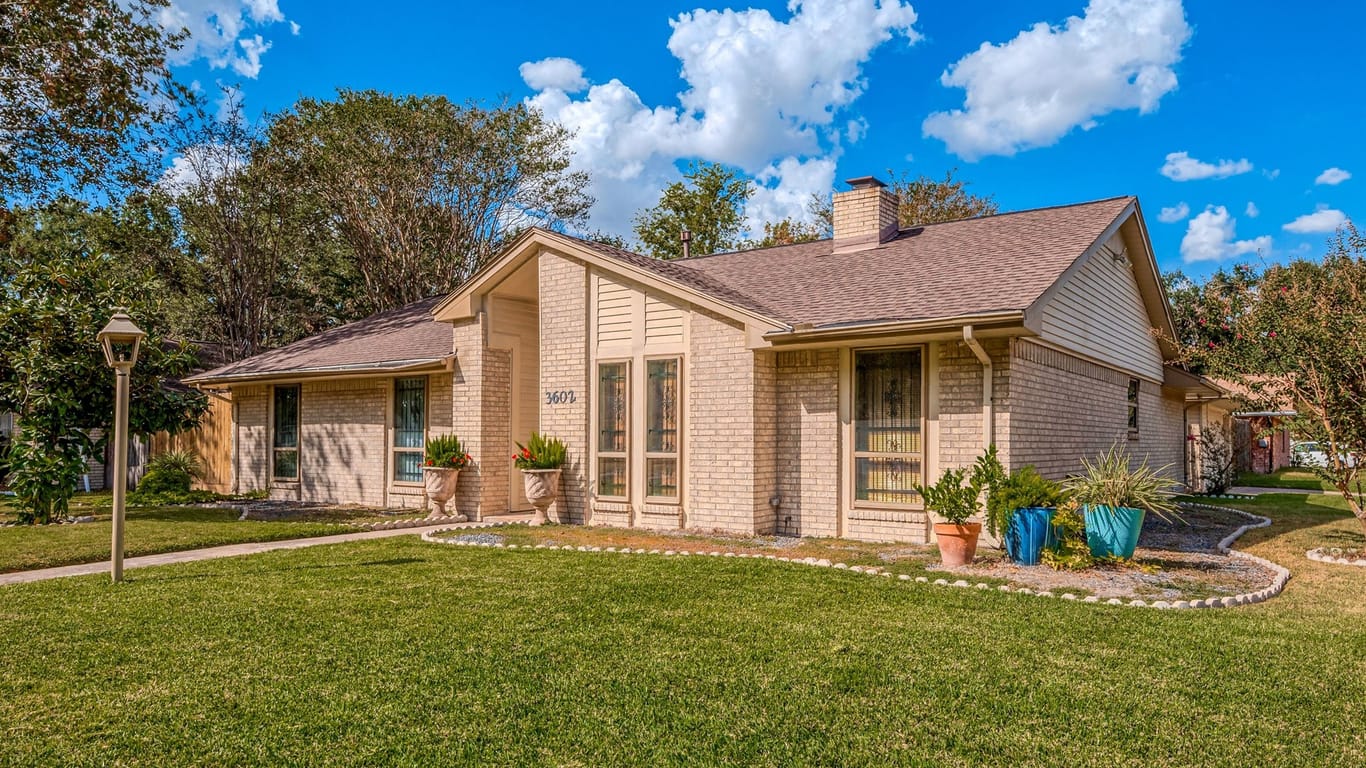 Houston 1-story, 3-bed 3602 Sardis Lane-idx