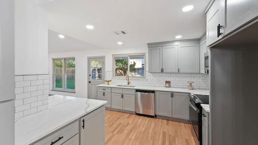 Houston 1-story, 3-bed 5602 LONG FOREST DR-idx
