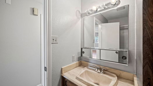 Houston 1-story, 3-bed 12023 Teaneck Drive-idx