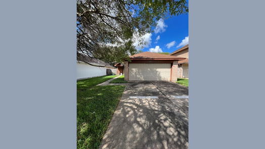 Houston 1-story, 3-bed 10919 Olivewood Drive-idx