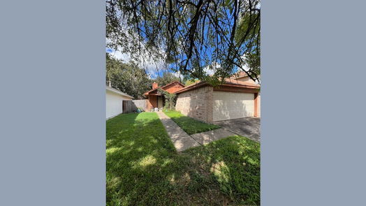 Houston 1-story, 3-bed 10919 Olivewood Drive-idx