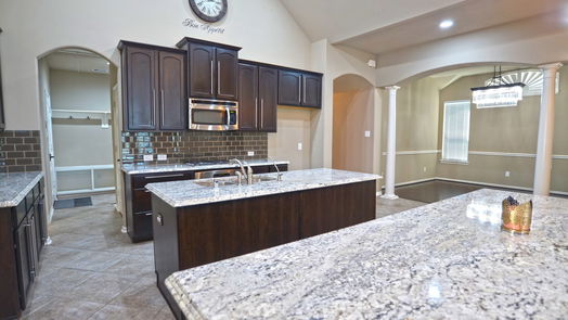 Houston 1-story, 3-bed 2112 Mooncrest Drive-idx