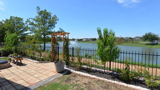Houston 1-story, 3-bed 2112 Mooncrest Drive-idx
