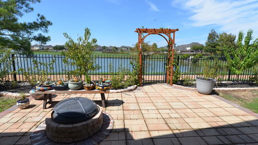 Houston 1-story, 3-bed 2112 Mooncrest Drive-idx
