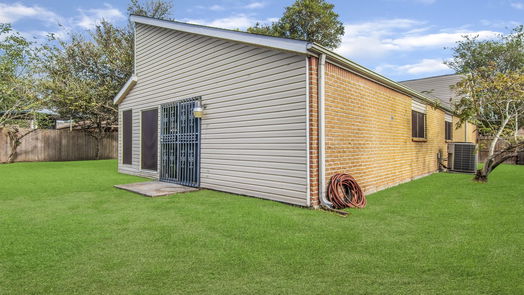 Houston 1-story, 4-bed 10630 Sageberry Drive-idx