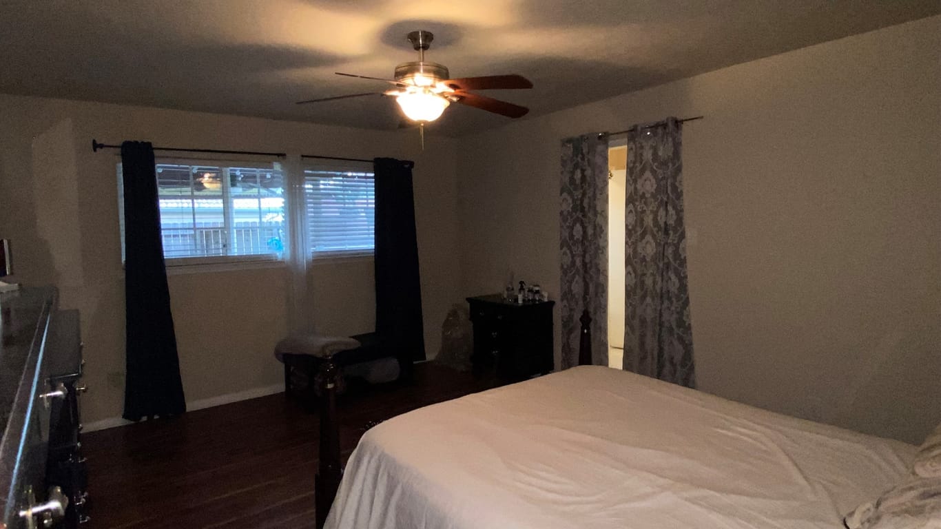 Houston 1-story, 3-bed 10515 Kirkwren Drive-idx