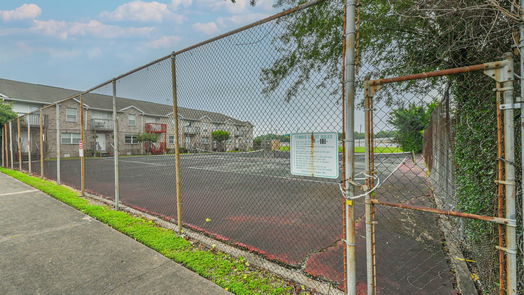 Houston 2-story, 2-bed 11863 Algonquin Drive-idx